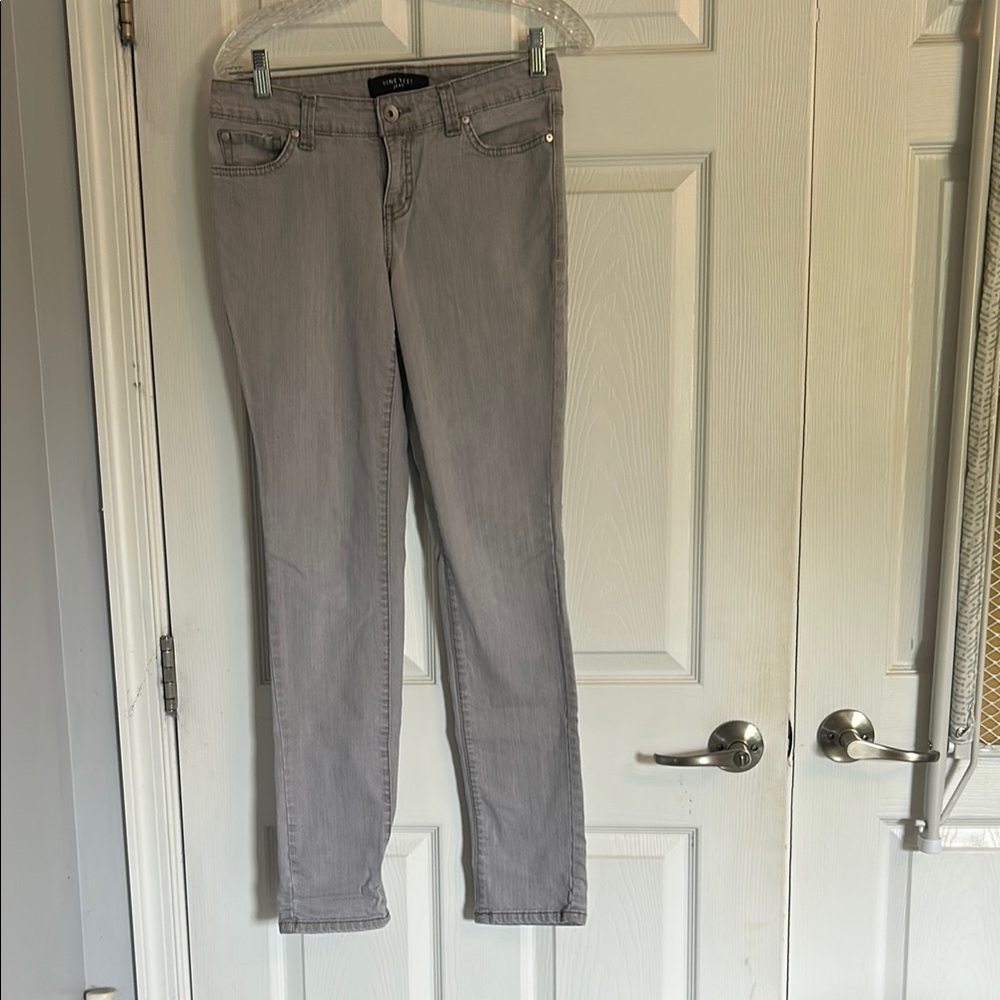 Nine West Gray Skinny Jeans with Cuffed Hem